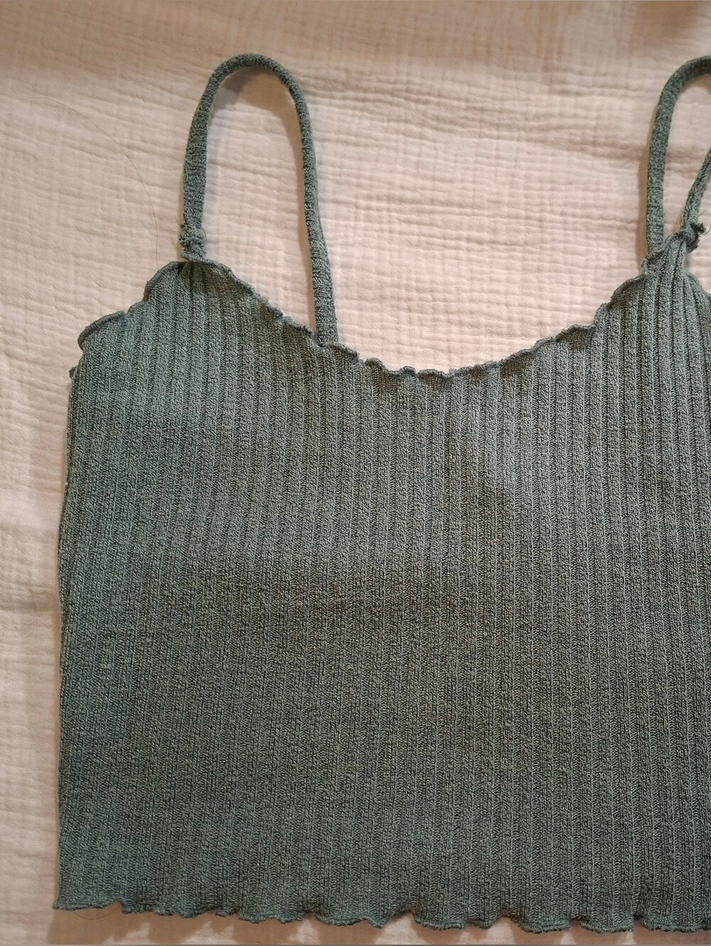 Women’s Ribbed Scallop-Edge Tank Top - Sage Green